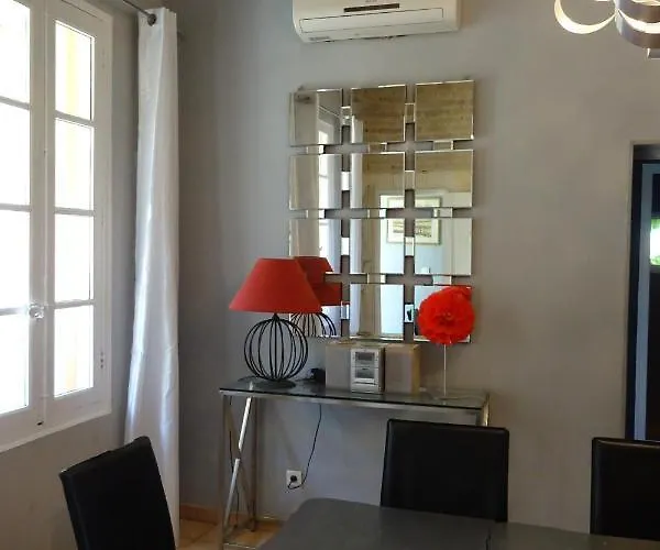 La Bastide Plein Sud De Marignan Saint-Gilles (Gard)