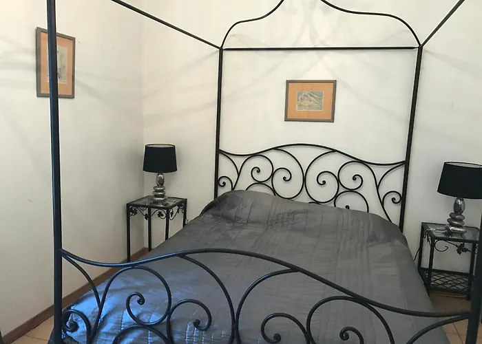 Villa La Bastide Plein Sud De Marignan