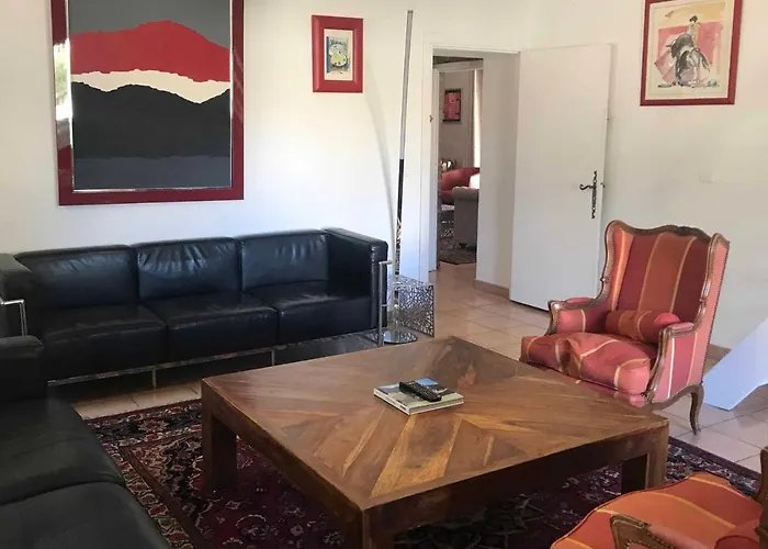 La Bastide Plein Sud De Marignan Villa