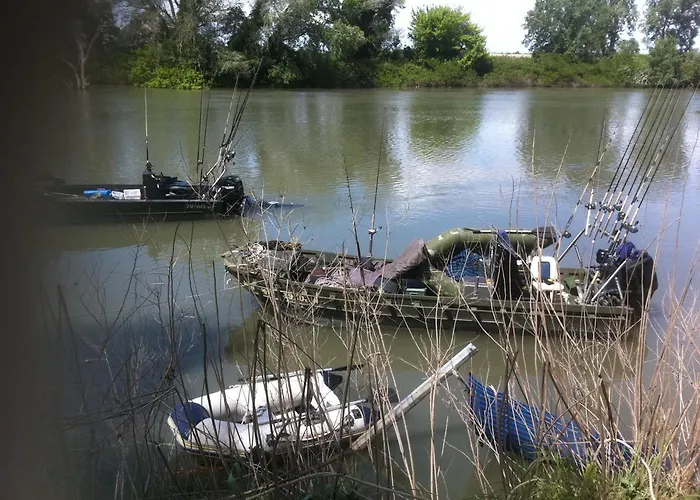 La Bastide Plein Sud De Marignan Villa *